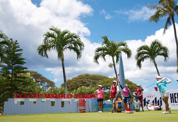 April 15, 2016 - Moriya Jutanugarn hits her tee shot on the 1st hole during the third round of the Lotte Championship presented by Hershey at Ko Olina Golf Club in Kapolei, HI LPGA Golf Damen Golf 2016: Lotte Championship APR 15 - ZUMAc04_