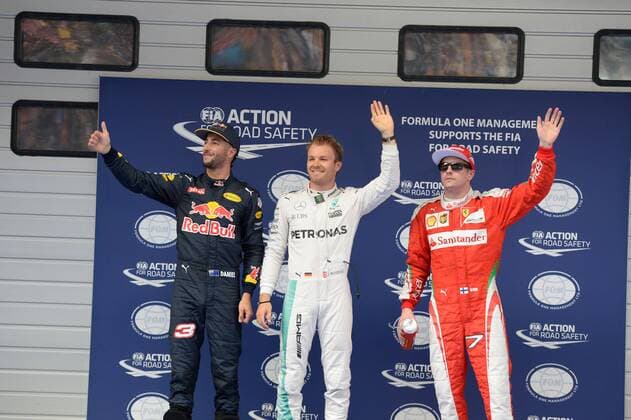 Motorsports: FIA Formula One World Championship WM Weltmeisterschaft 2016, Grand Prix of China, 3 Daniel Ricciardo (AUS, Red Bull Racing), 6 Nico Rosberg (GER, Mercedes AMG Petronas F1 Team), 7 Kimi Raikkonen (FIN, Scuderia Ferrari), xHOCHxZWEIx