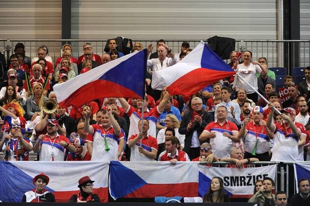 16.04.2016. Messe Luzern, Lucerne, Switzerland. Fed Cup Semi Final. Switzerland Versus Czech Republic. Czech fans in action during the match between Timea Bacsinszky of Switzerland and Barbora Strycova of the Czech Republic xDavidxEmmx  ActionPlus11728473