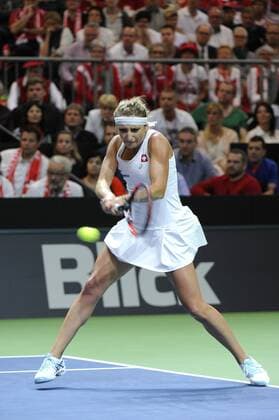 16.04.2016. Messe Luzern, Lucerne, Switzerland. Fed Cup Semi Final. Switzerland Versus Czech Republic. Timea Bacsinszky in action in the match with Barbora Strycova of the Czech Republic xDavidxEmmx  ActionPlus11728485