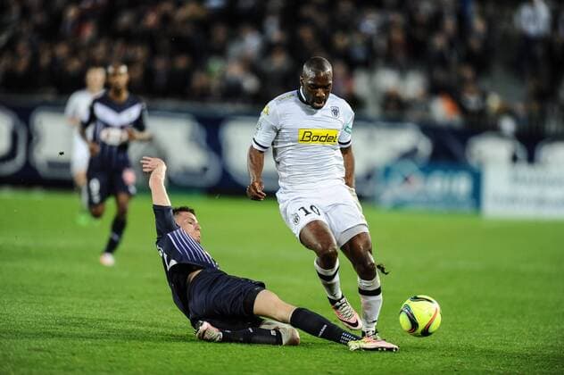 Cheickh Ndoye (sco) FOOTBALL : Girondins Bordeaux vs SCO Angers - Football Ligue Une - 16 04 2016 ThierryBreton Panoramic 