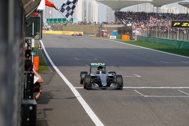Motorsports: FIA Formula One World Championship WM Weltmeisterschaft 2016, Grand Prix of China, , Finish 6 Nico Rosberg (GER, Mercedes AMG Petronas F1 Team), xHOCHxZWEIx