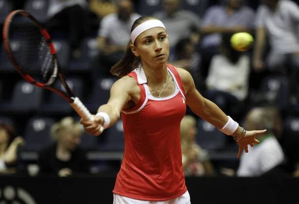 Serbian Aleksandra Krunic pictured in action during the women s tennis match between Belgian Yanina Wickmayer WTA Tennis Damen 42) and Serbian Aleksandra Krunic (WTA 120), game three of the World Group II Play-offs of the Fed Cup Europe Africa Group I, in Belgrade, Serbia, Sunday 17 April 2016. SRDJANxSTEVANOVIC  x04833617x