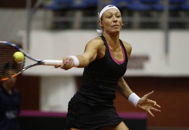 Belgian Yanina Wickmayer pictured in action during the women s tennis match between Belgian Yanina Wickmayer WTA Tennis Damen 42) and Serbian Aleksandra Krunic (WTA 120), game three of the World Group II Play-offs of the Fed Cup Europe Africa Group I, in Belgrade, Serbia, Sunday 17 April 2016. SRDJANxSTEVANOVIC  x04833628x