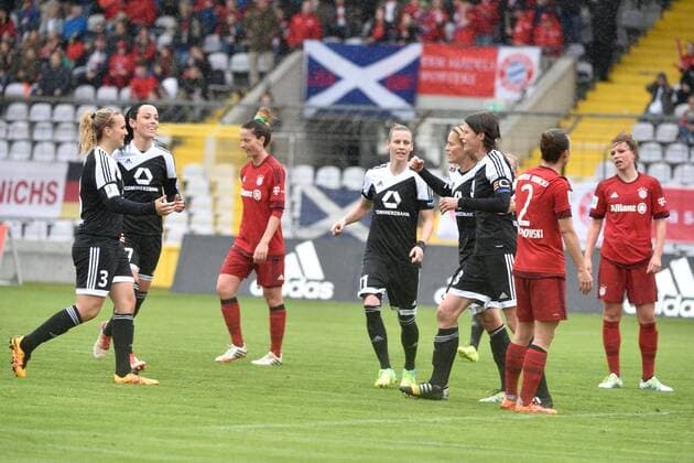 Torjubel 1. FFC Frankfurt, FC Bayern Muenchen Frauen vs 1. FFC Frankfurt, 17.04.16