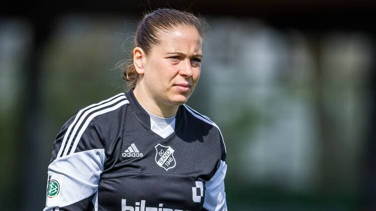 Torhütern Kristina Kober (Torwart, SC Sand, 25) in Nahaufnahme, Großaufnahme, Portrait, Porträt, Fussball, Allianz Frauen-Bundesliga, SV Werder Bremen - SC Sand, xdgx