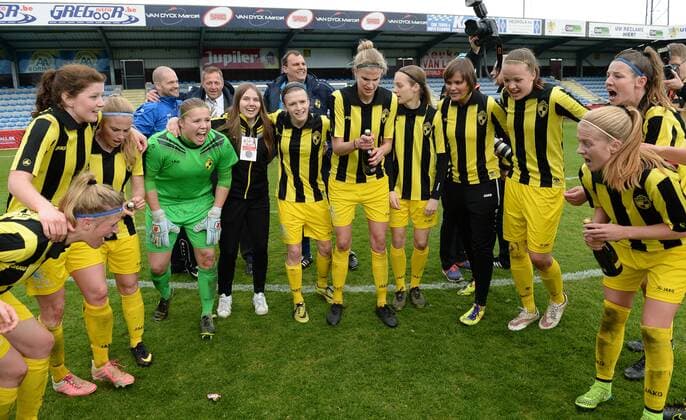 Lierse s players pictured celebrating after winning the Cup after a soccer game between Lierse SK and RSC Anderlecht, the women s cup final in Westerlo, Sunday 17 April 2016. DAVIDxCATRY  x04833831x