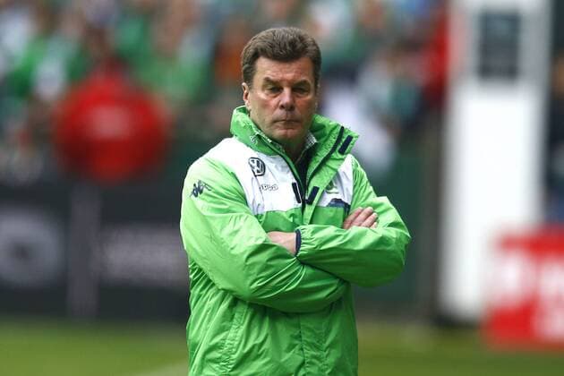 16.04.2016, Weser Stadion, Bremen, Ligaspiel, 1. Liga, SV Werder Bremen vs VfL Wolfsburg, im Bild Ein enttaeuschter Dieter Hecking (Trainer, VfL Wolfsburg) SV Werder Bremen vs VfL Wolfsburg