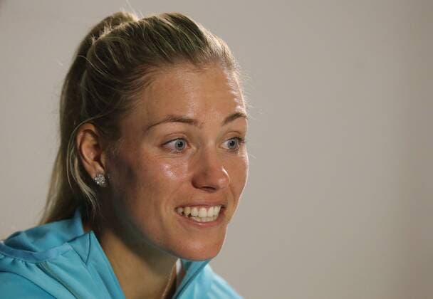 Porsche Tennis Grand Prix Stuttgart 18.04.2016 Deutschland Porsche Tennis Grand Prix Frauen Stuttgart Pressegespräch mit Angelique Kerber (GER).