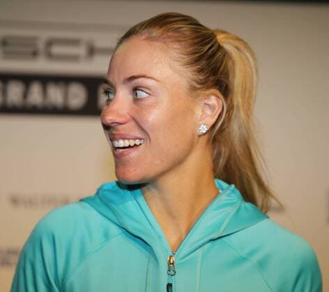 Porsche Tennis Grand Prix Stuttgart 18.04.2016 Deutschland Porsche Tennis Grand Prix Frauen Stuttgart Pressegespräch mit Angelique Kerber (GER).