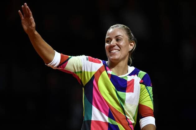 Angelique KERBER (GER) lacht hat Spaß beim Showmatch Berenberg Classics Showmatch Doppel Tennis Damen 18.04.2016 Porsche Tennis Grand Prix GP Stuttgart 2016 Porsche-Arena 16.04.-24.04.2016 Porsche Tennis Grand Prix Stuttgart 2016