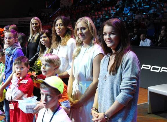 Porsche Tennis Grand Prix 2016 Deutschland, Stuttgart, 18.04.2016, Tennis, Porsche Tennis Grand Prix 2016, Stuttgart: 2. v.r. Angelique Kerber (GER).