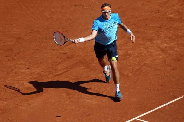 Ubek tennis player Denis Istomin hits the ball against Spanish Pablo Carreno during their 64th Barcelona Open Banc Sabadell Conde de Godo tournament s first round match in Barcelona, northeastern Spain, 19 April 2016. The tournament runs in Barcelona from April 18th to 24th 2016. Pablo Carreno vs. Denis Istomin !ACHTUNG: NUR REDAKTIONELLE NUTZUNG!  20160419-635966719547676722