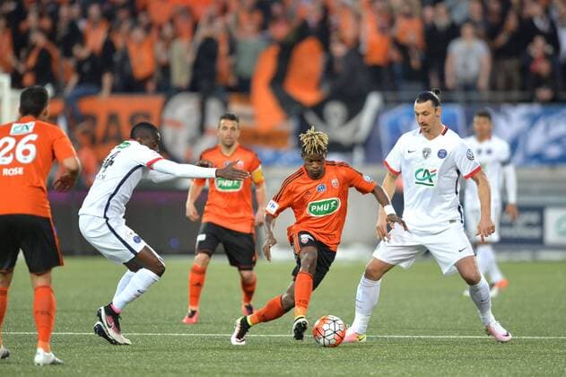 ZLATAN IBRAHIMOVIC (psg) - DIDIER NDONG (lor) FOOTBALL : Lorient vs Paris SG - Coupe de France - 19 04 2016 AnthonyBIBARD FEP 