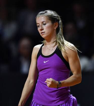 Annika Beck (GER) Jubel jubelt über gewonnenen Punkt Tennis Damen 20.04.2016 Porsche Tennis Grand Prix GP Stuttgart 2016 Porsche-Arena 16.04.-24.04.2016 Porsche Tennis Grand Prix Stuttgart 2016