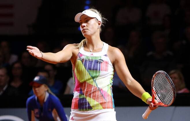 Stuttgart Porsche Tennis Grand Prix 2016, Angelique Kerber (GER) ärgert sich