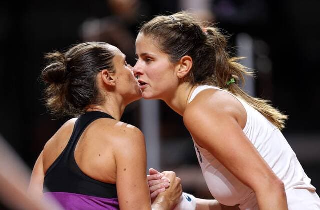 Stuttgart Porsche Tennis Grand Prix 2016, v.l. Roberta Vinci (ITA), Julia Görges (GER)