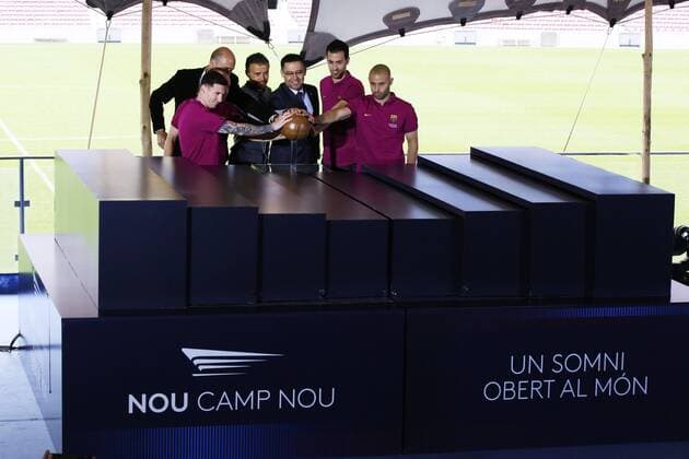 Lionel Messi, Luis Enrique, Josep Maria Bartomeu (Barcelona), APRIL 21, 2016 - Football Soccer : during the press conference PK Pressekonferenz of new Camp Nou stadium at the Camp Nou stadium in Barcelona, Spain. Noxthirdxpartyxsales  (oqma019107)