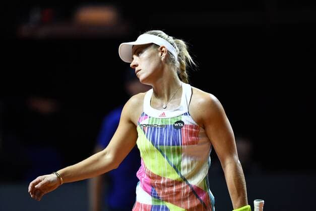 Angelique KERBER (GER) enttäuscht Tennis Damen 22.04.2016 Porsche Tennis Grand Prix GP Stuttgart 2016 Porsche-Arena 16.04.-24.04.2016 Porsche Tennis Grand Prix Stuttgart 2016