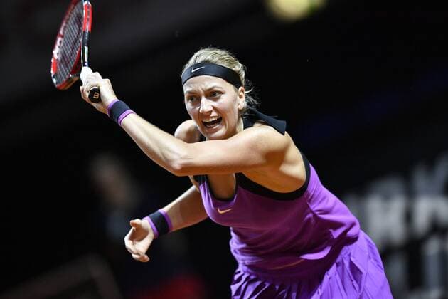 Petra Kvitova (CZE) Aktion Tennis Damen 22.04.2016 Porsche Tennis Grand Prix GP Stuttgart 2016 Porsche-Arena 16.04.-24.04.2016 Porsche Tennis Grand Prix Stuttgart 2016
