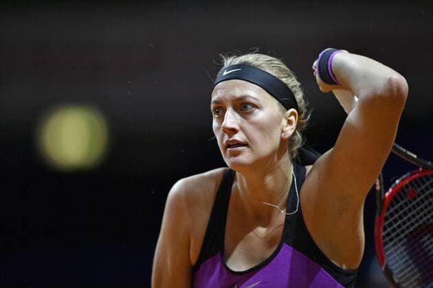 Petra Kvitova (CZE) Aktion Tennis Damen 22.04.2016 Porsche Tennis Grand Prix GP Stuttgart 2016 Porsche-Arena 16.04.-24.04.2016 Porsche Tennis Grand Prix Stuttgart 2016