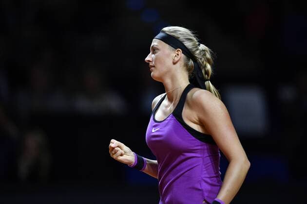 Petra Kvitova (CZE) Jubel jubelt über gewonnenen Punkt Tennis Damen 22.04.2016 Porsche Tennis Grand Prix GP Stuttgart 2016 Porsche-Arena 16.04.-24.04.2016 Porsche Tennis Grand Prix Stuttgart 2016