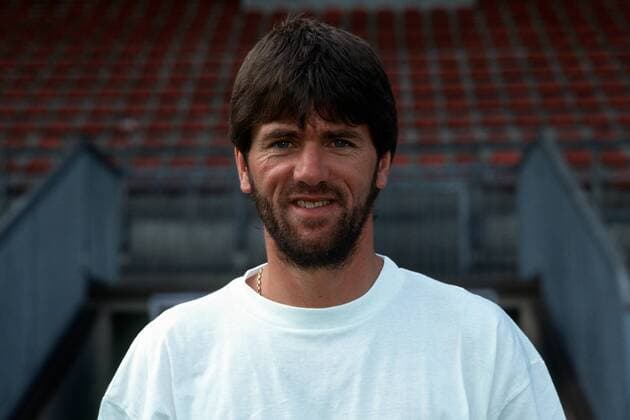 Trainer Friedhelm Funkel (Bayer 05 Uerdingen)