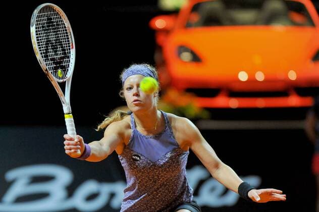 Laura SIEGEMUND (GER). Deutschland, Stuttgart: Tennis, Porsche Tennis Grand Prix, Viertelfinale am 22.04.2016, Porsche-Arena.