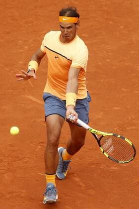 Tennis, Barcelona Open, Nadal - Fognini (160423) -- BARCELONA, April 23, 2016 -- Rafael Nadal of Spain hits a return to Fabio Fognini of Italy during the men s singles quarterfinal at 2016 Barcelona open tennis tournament in Barcelona, Spain, April 22, 2016. Nadal won 2-0. ) (SP)SPAIN-BARCELONA-TENNIS-BARCELONA OPEN-NADAL PauxBarrena 