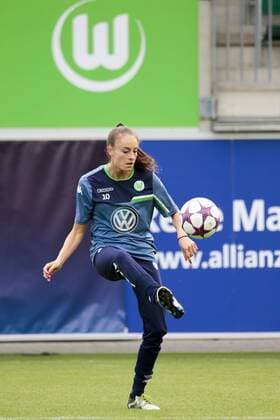 Fußball, UWCL, Abschlusstraining VfL Wolfsburg; Tessa Wullaert (Wolfsburg, 10) Freisteller, Einzelbild, Aktion, action. xtgx
