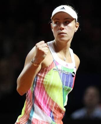 Bilder des Tages - Sport Porsche Tennis Grand Prix 2016 Deutschland, Stuttgart, 23.04.2016, Tennis, Porsche Tennis Grand Prix 2016, Stuttgart: Angelique Kerber (GER).
