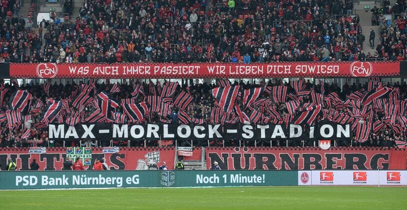 Fussball, Herren, 2. Bundesliga, Saison 2015 2016 (31. Spieltag), 1. FC Nürnberg - 1. FC Union Berlin, Fans vom FCN träumen vom Max-Morlock-Stadion 23.04. 2016,
