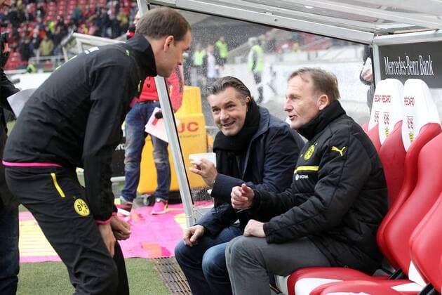 Stuttgart Trainer Thomas Tuchel ( Borussia Dortmund ) Michael Zorc ( Borussia Dortmund ) Hans-Joachim Watzke, VfB Stuttgart vs. Borussia Dortmund, Fussball, 1.Bundesliga, 23.04.2016, Copyright: Langerx xEibner-Pressefoto EP_HLR