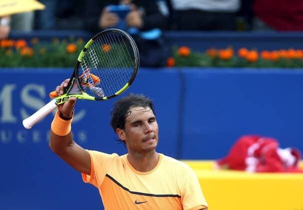 Spanish tennis player Rafael Nadal celebrates his victory over German Philipp Kohlscherber after a Barcelona Open Banc Sabadell Trofeo Conde de Godo semifinal in Barcelona, Catalonia, Spain, 23 April 2016. Nadal won 6-3,6-3 RAFEL NADAL VS PHILIPP KOHLSCHERBER !ACHTUNG: NUR REDAKTIONELLE NUTZUNG!  BCN006 20160423-635970323911869358