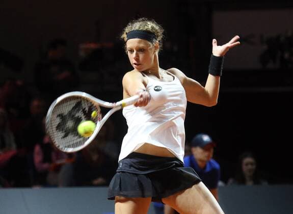 Porsche Tennis Grand Prix 2016 Deutschland, Stuttgart, 24.04.2016, Tennis, Porsche Tennis Grand Prix 2016, Stuttgart: Laura Siegemund (GER).