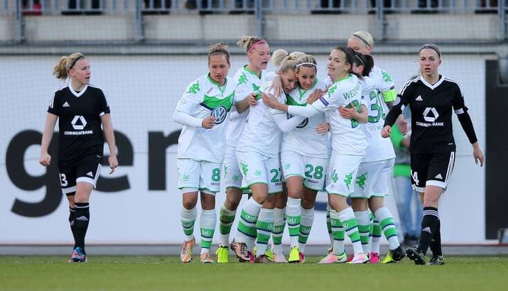 Bilder des Tages - SPORT Torjubel 1-0 Isabel Kerschowski (VfL Wolfsburg)
