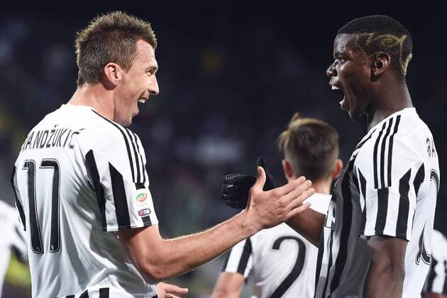 Mg Firenzw 24 04 2016 - campionato di calcio serie A Fiorentina ACF (AC Florenz) vs Juventus Turin: Torjubel Mario Mandzukic 