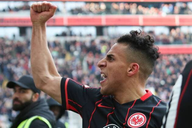 24.04.2016, xjfx, Fussball 1.Bundesliga, Eintracht Frankfurt - FSV Mainz 05, emspor, v.l. Aenis Ben-Hatira (Eintracht Frankfurt),Torjubel, Goal celebration, celebrate the goal