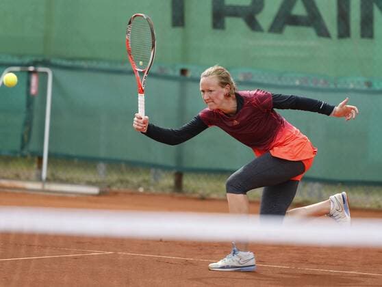 TENNIS - WIESBADEN TENNIS OPEN 2016 - 25.04.2016, ITF Womens Circuit - WTO, Geburtstagskind Laura Schaeder (GER), -