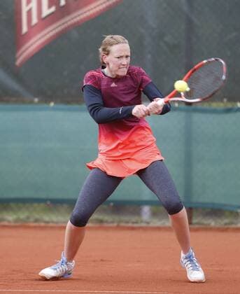TENNIS - WIESBADEN TENNIS OPEN 2016 - 25.04.2016, ITF Womens Circuit - WTO, Geburtstagskind Laura Schaeder (GER), -