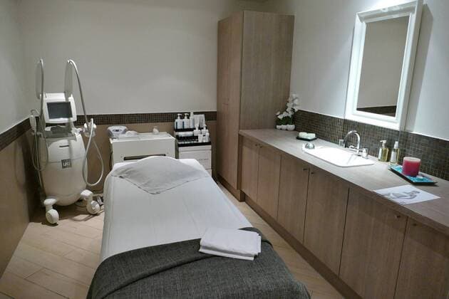 Fußball, EURO 2016, Mannschaftsquartier der Schweiz in Vichy VICHY SPA HOTEL Spa FOOTBALL : Camp de base de la Suisse pour l Euro 2016 - Juvignac - 25 04 2016 RichardGosselinx 