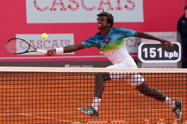 April 26, 2016 - Estoril, Portugal - Elias Ymer of Sweden returns a ball to Paolo Lorenzi of Italy during the Millennium Estoril Open ATP Tennis Herren 250 tennis tournament at the Clube de TÅ½nis do Estoril in Portugal on April 26, 2016. Millennium Estoril Open ATP 250 tennis tournament - Paolo Lorenzi (ITA) vs Elias Ymer (SWE) - ZUMAf123