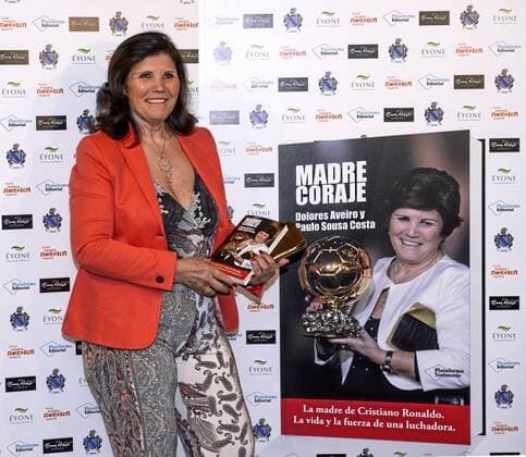 Dolores Aveiro, madre de Cistiano Ronaldo, presenta su nuevo libro. Dolores Aveiro, Cristiano Ronaldo s mother, presents her new book. xJUANxAGUADOx 