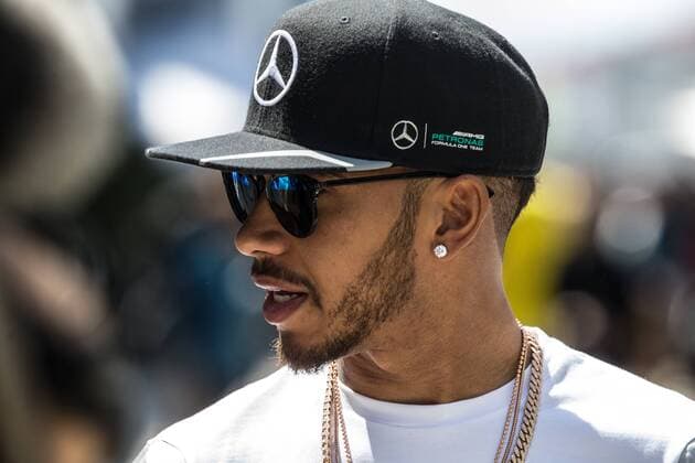 Formel 1, GP von Russland SOCHI, RUSSIA. APRIL 28, 2016. British racing driver Lewis Hamilton of the Mercedes AMG Petronas F1 Team at the Sochi Autodrom racing circuit ahead of the 2016 Formula 1 Russian Grand Prix. Sergei Savostyanov TASS  X0000C0C