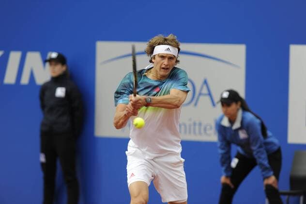 Alexander (Sascha) ZVEREV (GER),Aktion,Einzelbild,angeschnittenes Einzelmotiv,Halbfigur,halbe Figur. Tennis BMW Open 2016 am 28.04.2016 in Muenchen.