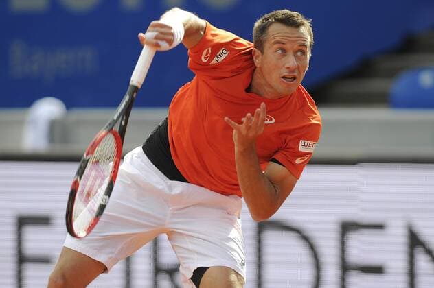 Philipp KOHLSCHREIBER (GER), Aktion,Einzelbild,angeschnittenes Einzelmotiv,Halbfigur,halbe Figur. Tennis BMW Open 2016 am 28.04.2016 in Muenchen.