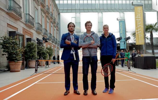 Tennis players Feliciano Lopez (L), Andy Murray (C) and Petra Kvitova (R) pose during the presentation of the XV Mutua Madrid Open at the Thyssen-Bornemisza Museum in Madrid, Spain, 28 April 2016. The competition will be held from Sunday at Caja Magica arena in the Spanish capital. PRESENTATION OF THE XV MUTUA MADRID OPEN !ACHTUNG: NUR REDAKTIONELLE NUTZUNG!  MAD001 20160428-635974755427591439