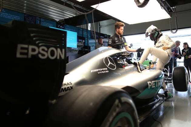 Motorsports: FIA Formula One World Championship WM Weltmeisterschaft 2016, Grand Prix of Russia, 6 Nico Rosberg (GER, Mercedes AMG Petronas Formula One Team), xHOCHxZWEIx