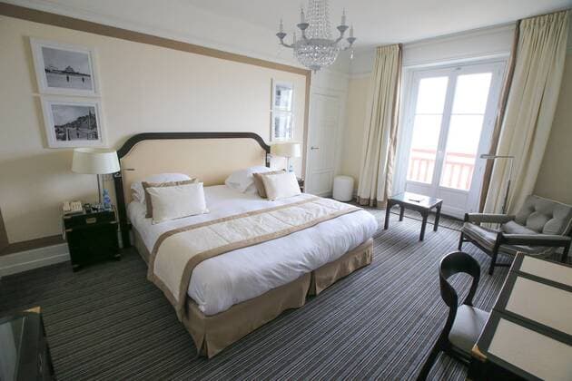 Fußball, EURO 2016, Quartier der Nationalmannschaft Polens in La Baule Chambre - Hotel Barriere L Hermitage FOOTBALL : Mannschaftsquartier der Nationalmannschaft von Polen während der EURO 2016 - La Baule - Euro2016 - 29 04 2016 