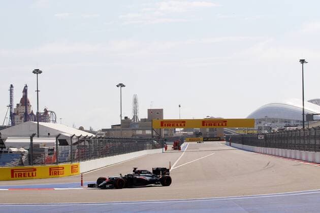Russian Grand Prix, Sochi 29.04.2016 - Free Practice 2, Fernando Alonso (ESP) McLaren Honda MP4-31 